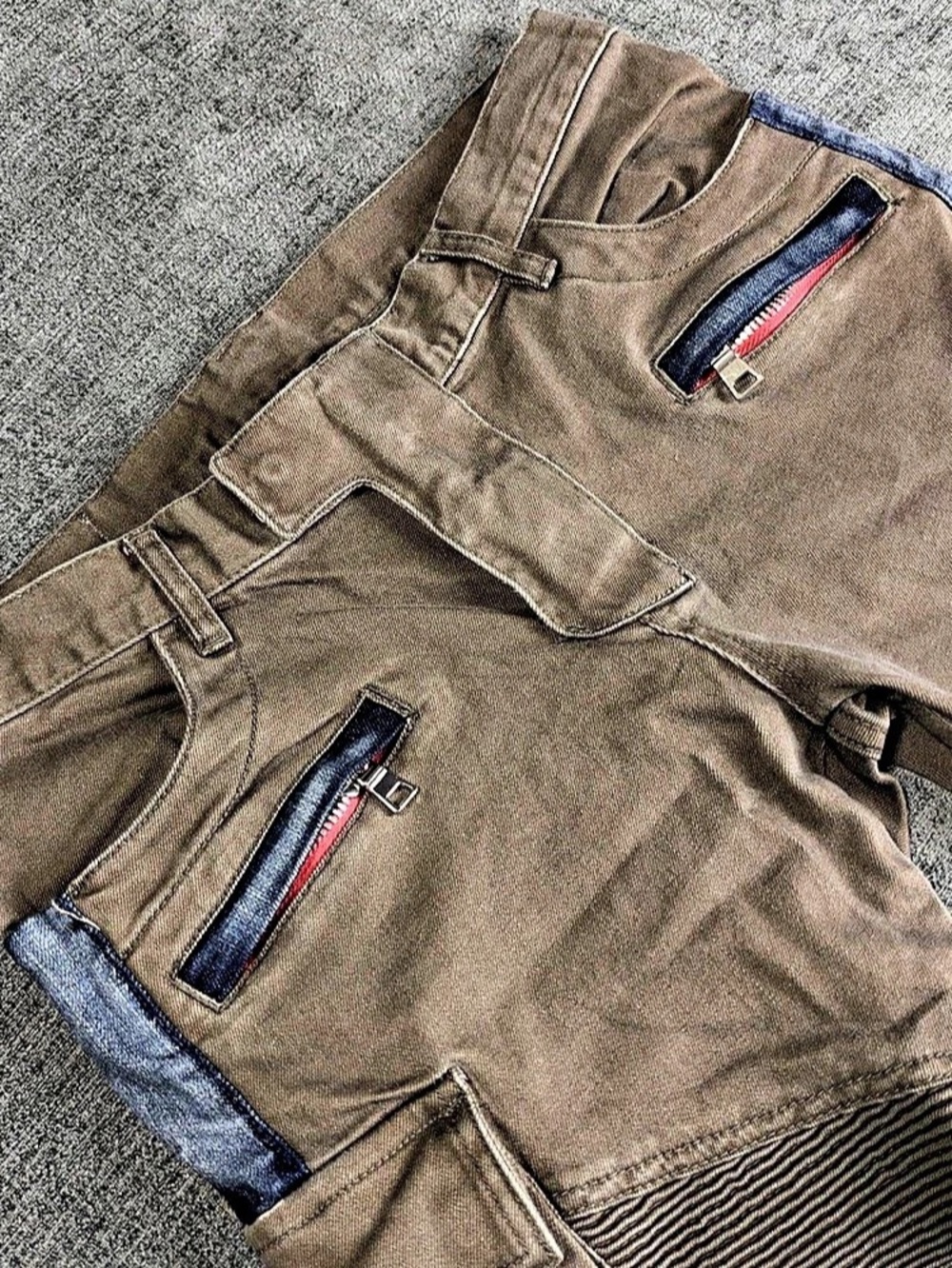 Balmain Brown Cotton Cargo Biker Shorts Men’s Zip Pockets Regular Size 32 EUC